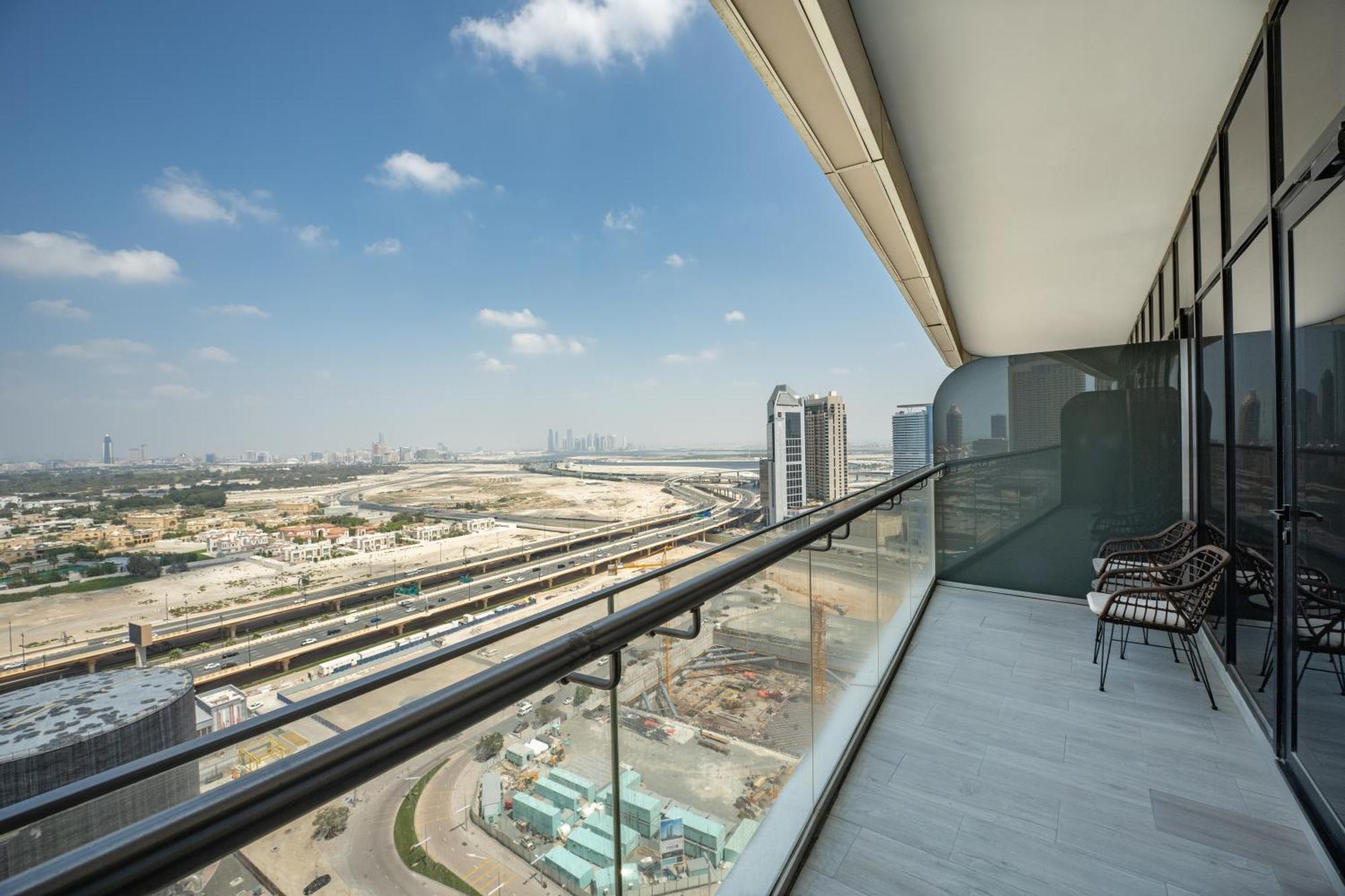 Fam Living - Rp Heights - 3 Mins Walk To Burj Khalifa & Dubai Mall Downtown Dubai Dış mekan fotoğraf